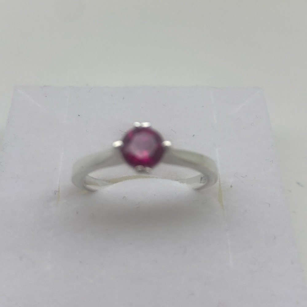 14k While Gold 0.50ct Ruby Solitaire Ring - image 4